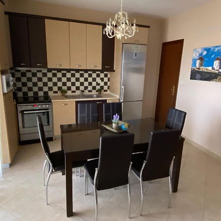 Kap'S Appartment อาโยส นิโกลาออส ภายนอก รูปภาพ